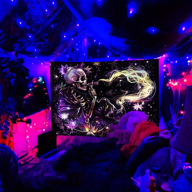 UV Black Light Reactive Wall Hanging Tapestry, Smoking Skull with Plant Leaves Smoke Design, Polyester Decorative Art, Knit Fabric, 85 gsm, for Dorm and Bedroom Decor, No Electricity Needed