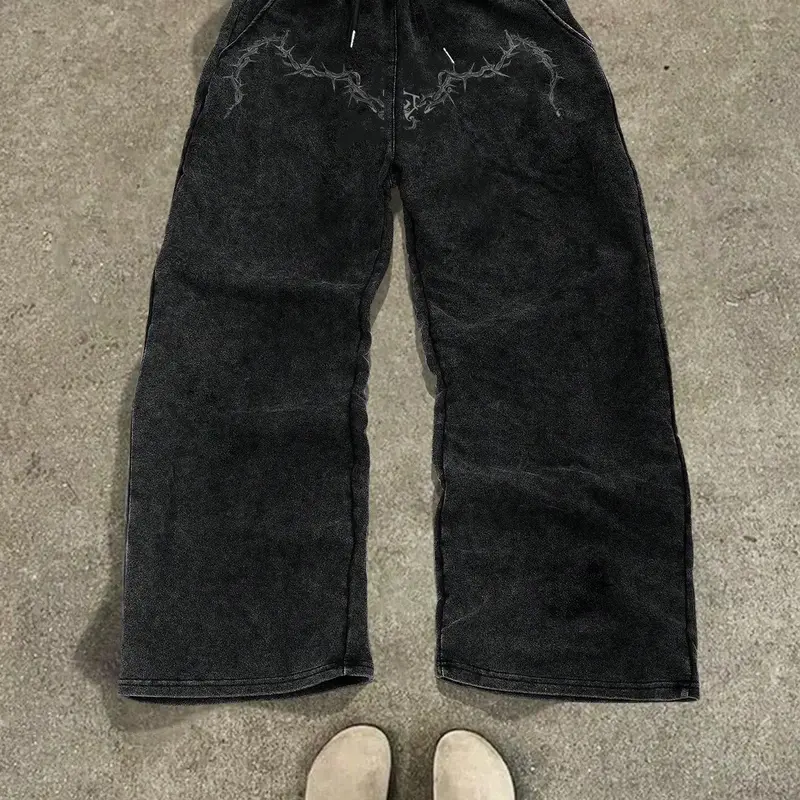 Comfortable Cotton Fabric, Thorn Print Casual Pants, New Autumn Winter Straight Leg Men's Pants, Sports Wide-Leg Sweatpants, Casual Sweatpants Style
