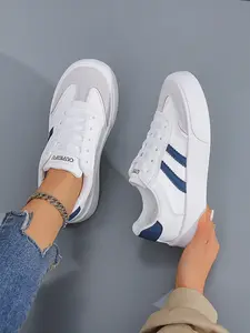 Women's new all-season white sneakers, soft-soled, versatile, comfortable, casual, flat shoes.