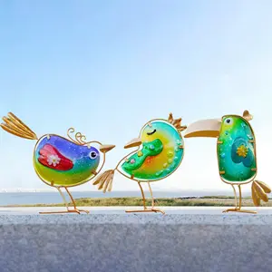 Funny Metal & Glass Bird Decor for Garden Aesthetics, Set of 3 Yard Art Statues, Colorful Nature Theme, Perfect for Indoors & Outdoors, Decorations, Garden Accessories