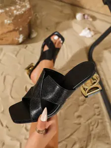 Women's High Heel Sandals, Fashionable Comfortable Slip-On, Chunky Heels, Round Toe, Versatile Outdoor Wear, Chunky Heeled Shoe, Fashionable Comfy Sandals