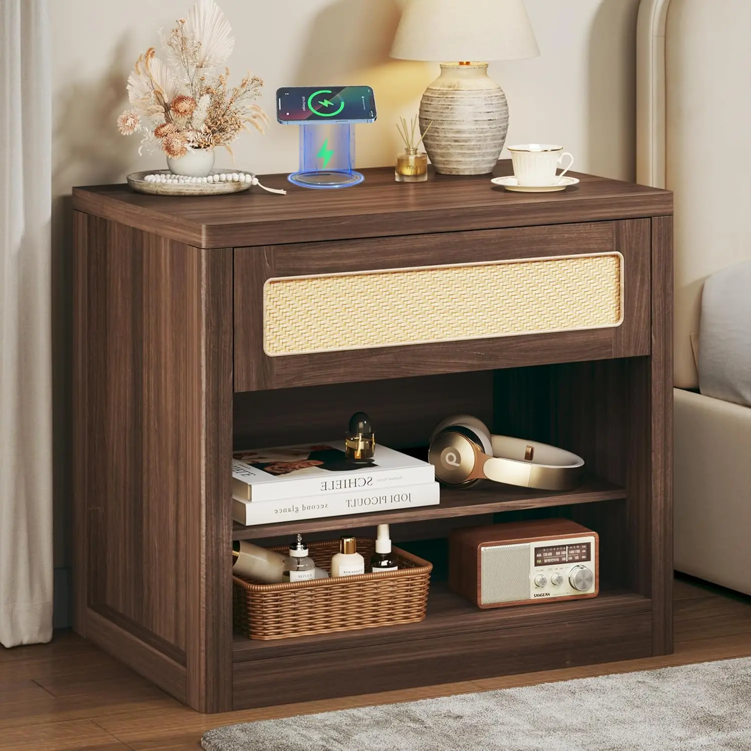 【Summergarden】Wide Nightstand, 26" Mid Century Modern Wooden Night Stand, Rustic Bedside Table with Rattan Drawer, Large Side Table with Wireless Charging, Vintage End Table with Storage for Bedroom, Walnut