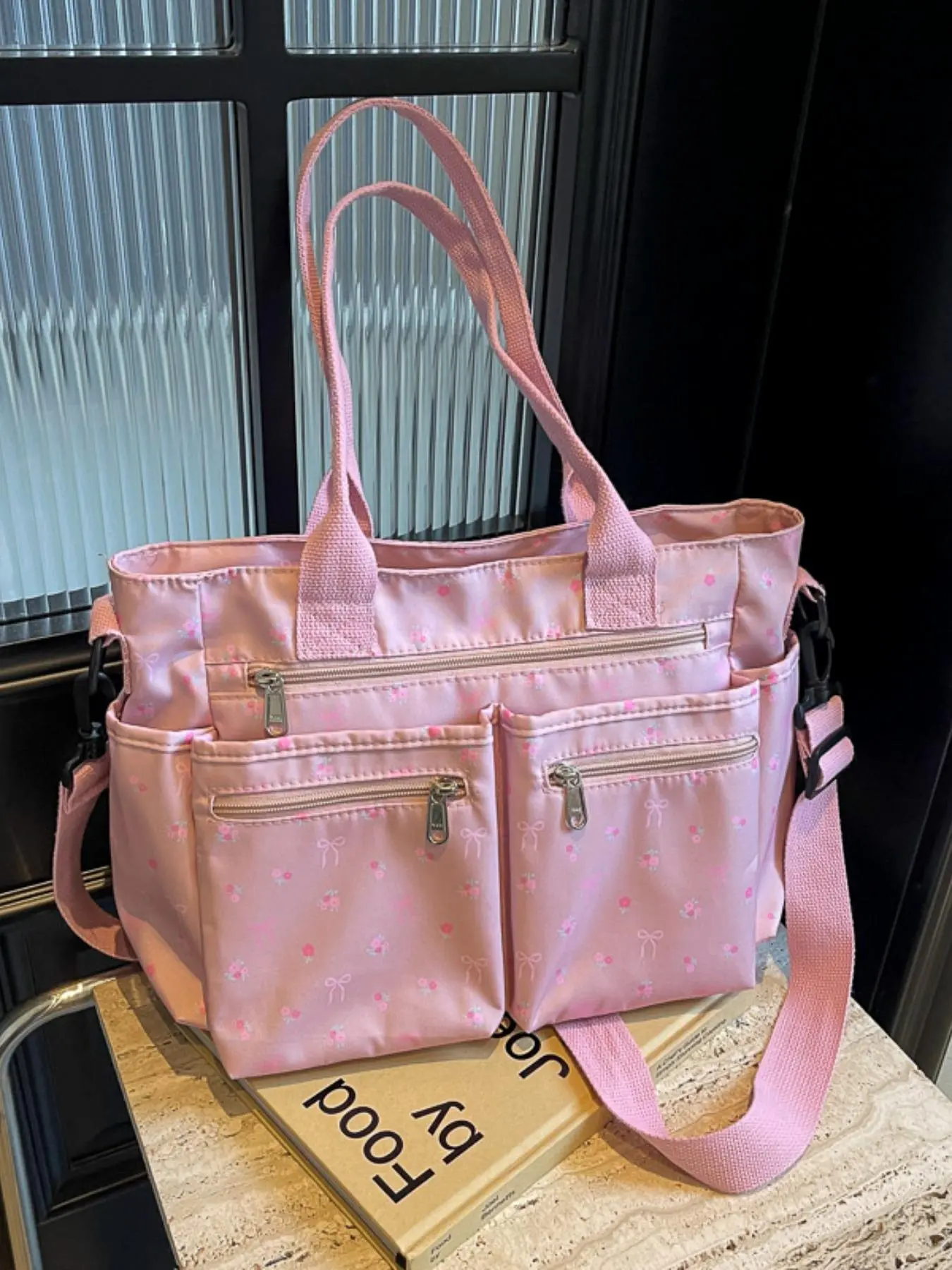 Bow pink