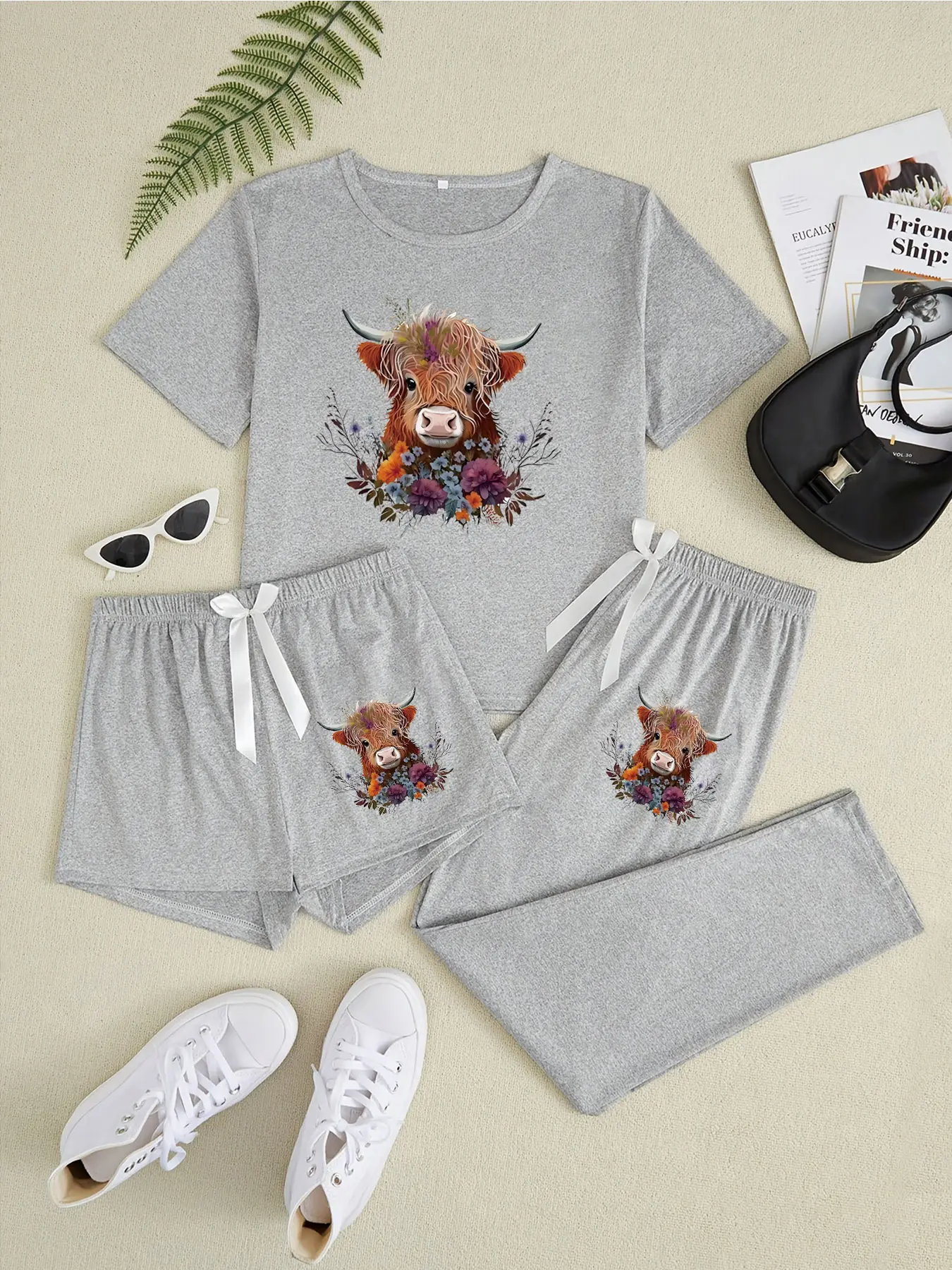 Women's Cartoon Floral Highland Cow Print Pajama Set, Casual Fitted Sleepwear, All Seasons Comfortable Nightwear, Moderate Fabric
