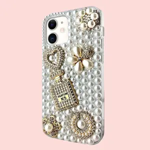 Classic Vintage Pearl Perfume Bottle Handmade Phone Case with Detachable Chain – Chic Protective Cover for Latest 16, 16 Plus, 15, 14, 13, 12, 11 Pro Max Smartphones