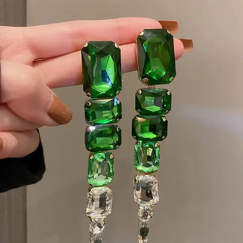 Luxury Gradient Crystal Long Dangle Statement Bridal Drop Dangly Earrings Dangling for Women, Perfect for Weddings Parties Holidays, Elegant Jewelry Gift Idea