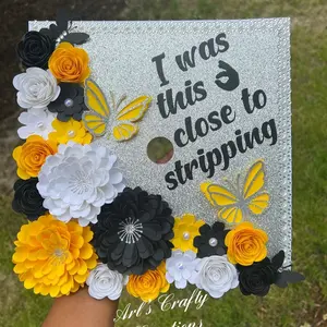 Custom Graduation Cap topper (No graduation cap included)