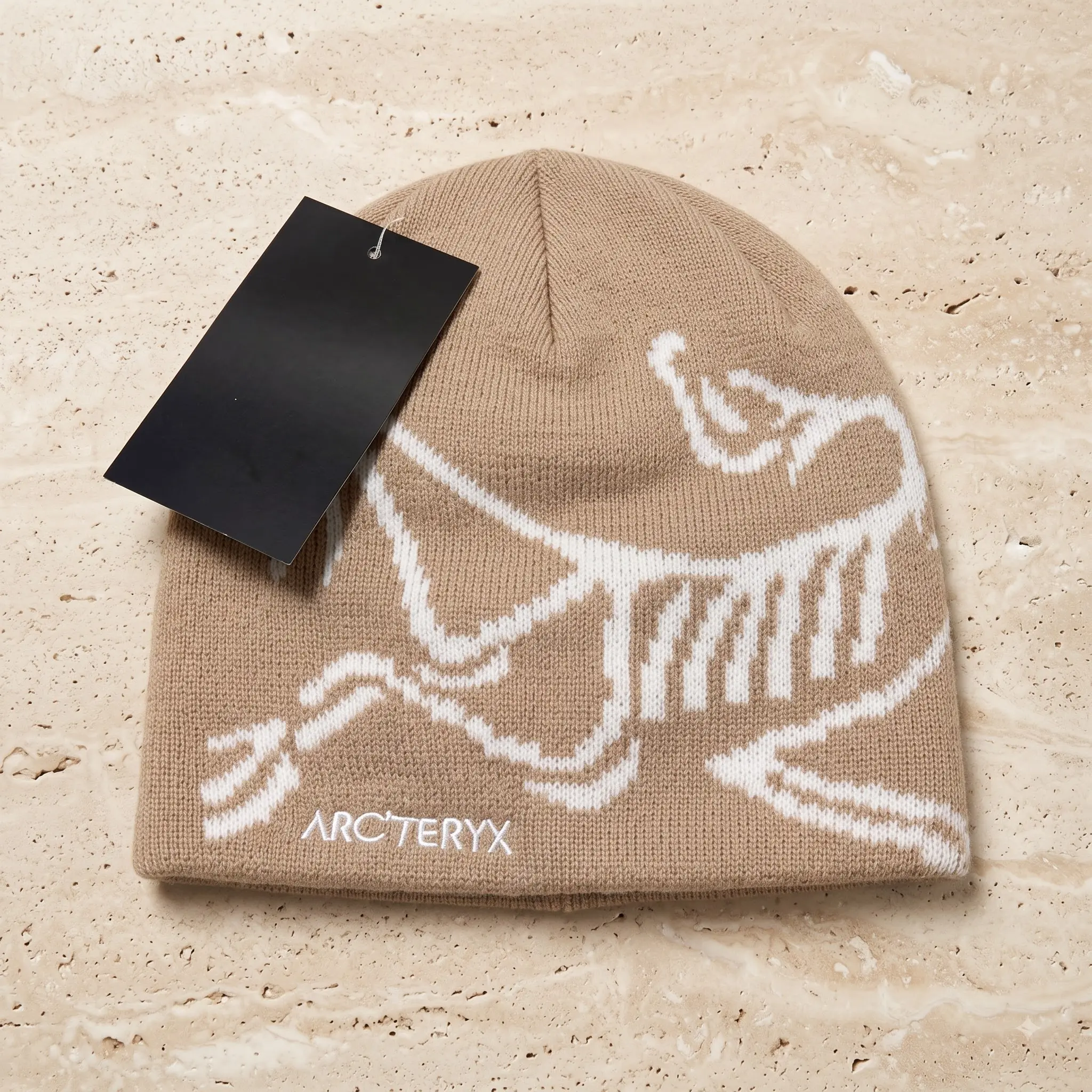 Arc’teryx Bird Head Toque Beanie, Warm Knit Winter Hat, Soft Outdoor Ski Cap for Men & Women, Multiple Colors, Everyday Streetwear Style