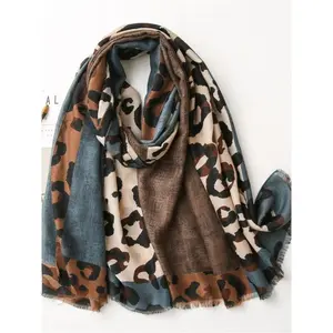 Women's Leopard Patchwork Print Fringe Shawl, Fashionable Lightweight Soft Scarf, Boho Style Scarf, Suitable for All Seasons Casual Wear(Sheet)