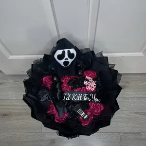 Scream Eternal Ribbon Rose Bouquet