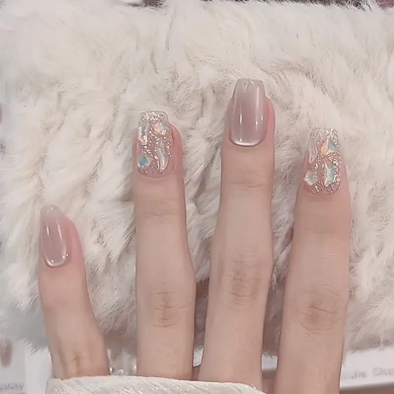 2602M Trending wearable nails warm jade pink diamond shiny print Reusable Press-On Nails – soft nude with iridescent shell accents