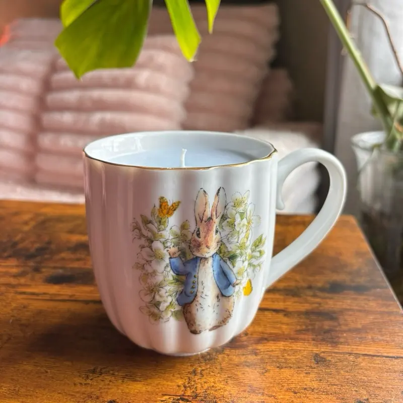 Vintage Teacup Candle – Hand-Poured Soy Wax in Reusable One-of-a-Kind Teacup - Candle Mug for Coffee Lovers