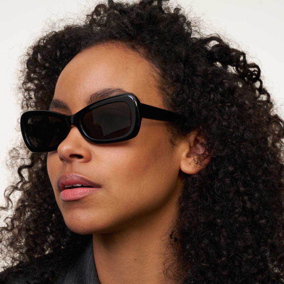 Chunky Retro Rectangular Sunglasses - Bold Slim Frame with Smooth Temple Arms, UV400 Protection Shades Perfect for Y2K Cool Girl Aesthetic and Street Style Must-Haves