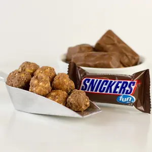 Peanuts,Caramel, Chocolate Popcorn Snack Caramel Peanut Crunchy