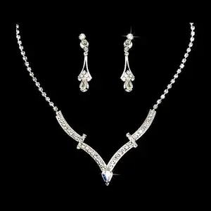 Set Diamond Drop Earring & Necklace