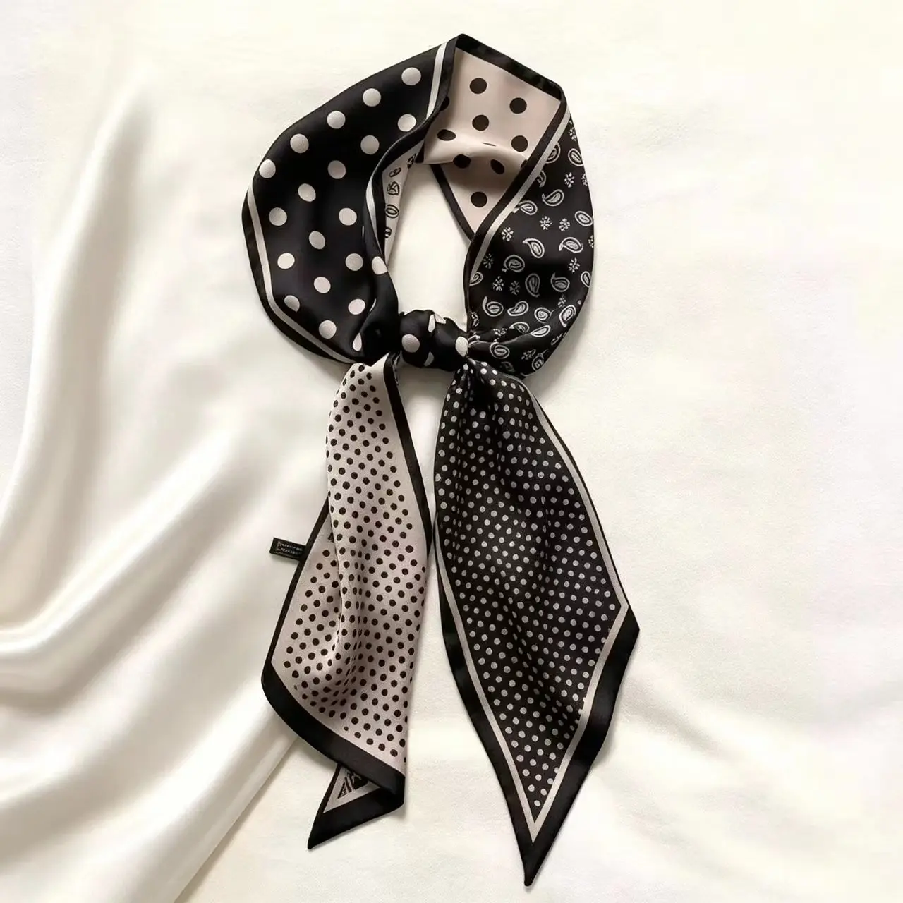 13×145cm Diagonal Long Silk Scarf Ribbon, Vintage Printed Imitation Silk Narrow Scarf, Necktie for Suit, Bag Tie & Hair DecorationMulti-style Vintage Print Diagonal Ribbon, Imitation Silk Long Decorative Scarf