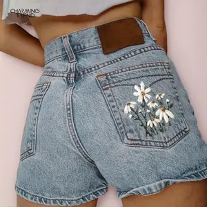 Women's high-waisted stretch denim shorts, casual fit with pockets, four-season comfortable jeans