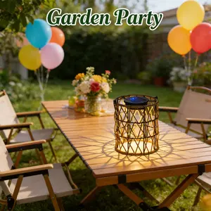 Vintage Woven Solar Outdoor Hanging Lantern, Waterproof Metal Solar Powered Lamp with Warm Light LED, Decorative Garden Lights, Garden Decorative Lighting