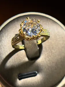 *REGAL CROWN* Item#00000001 European 14K Gold Plated Six-Prong Setting Round-Cut Large White Cubic Zirconia Adjustable Fashion Ring (Center Stone 2.5 Carat, Ring Size 6 and Up)