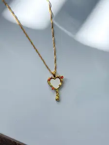 Mirror Necklace - Elegant Design with Mirror Pendant and Adjustable Chain