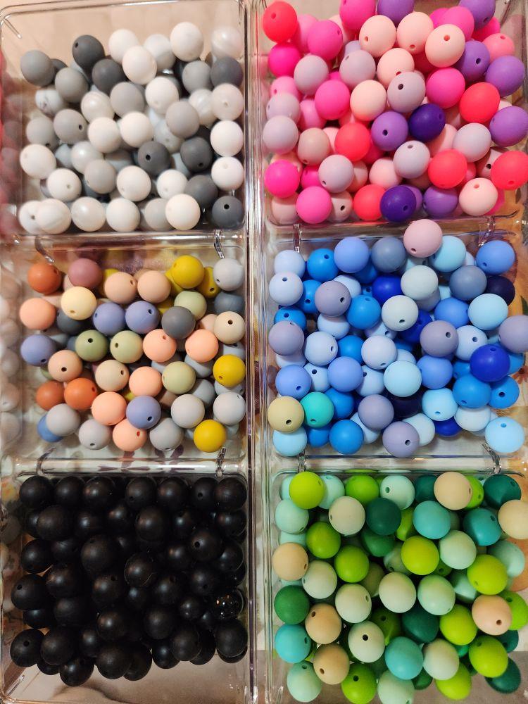 Customized Keychains Made Live Unique to the Customer with Lots of Selections Featuring Animal Charms and Colorful Beads Customized Keychains Made Live Unique to the Customer with Lots of Selections Featuring Animal Charms and Colorful Beads