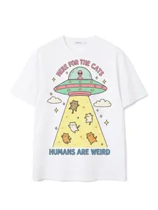 Funny Cat Shirt Here For The Cats Humans Are Weird Vintage Cartoon Tee Alien UFO Cat Lover Gift Retro Pastel Graphic Unisex T Shirt Menswear Top