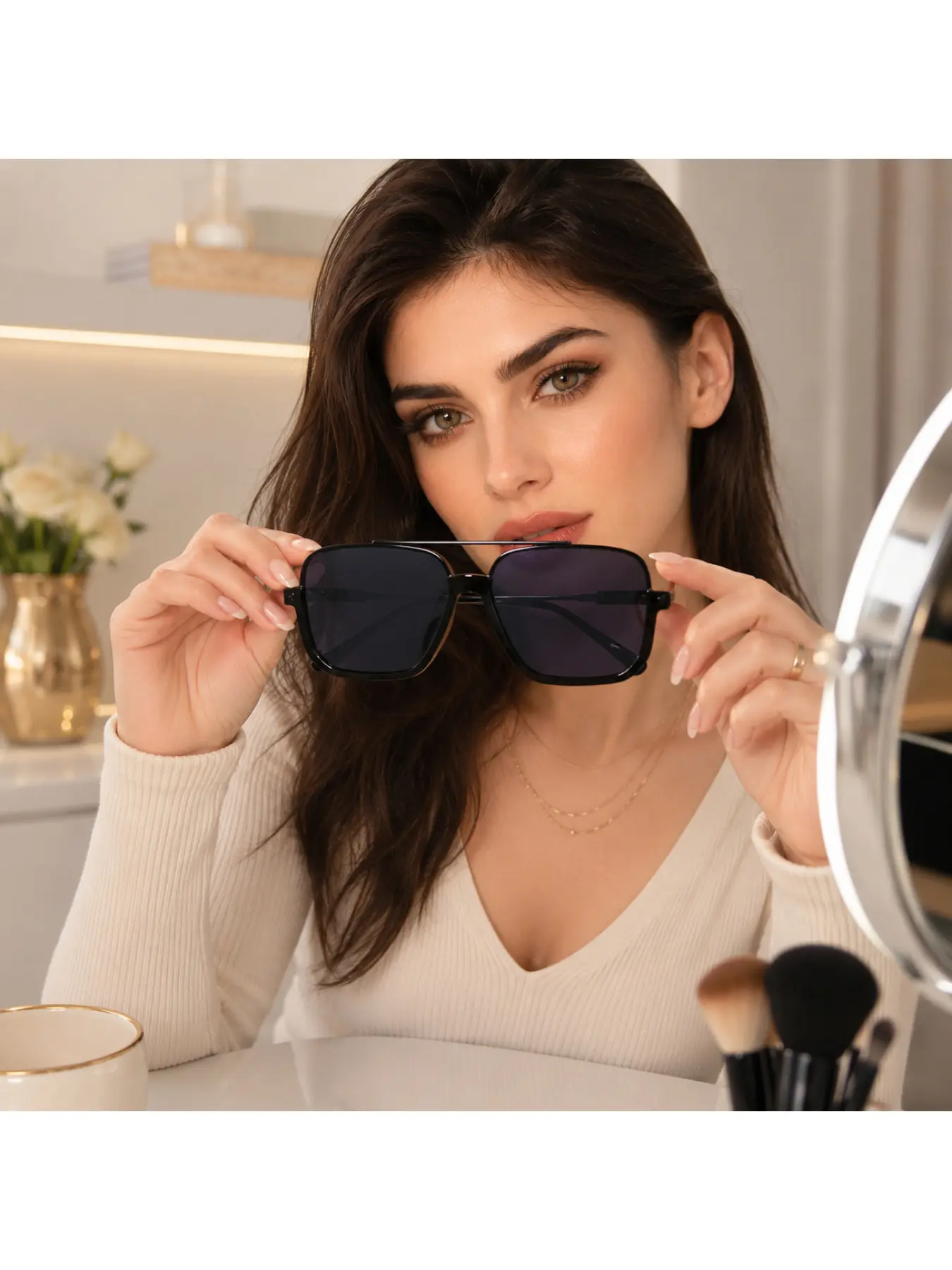 Women's Leisure Large-Framed Sunnies, Beach Sunglasses, Suitable for Vacations, Beach Parties and Daily Use. 1 Pair, Double-Bridge Design. Ideal for Christmas, Halloween, Summer, Valentine's Day. Essential Gift for Women and Men. Available in Whit