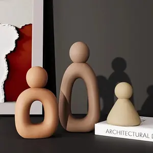 Family Of Three Resin Sculptures, 3 Counts/set Abstract Statue, Modern Desktop Decoration, Home Decor for Living Room, Bedroom, Office, Ornaments
