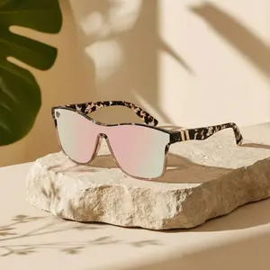 Women's Thin Metal Frame Sunglasses, Minimalist Chic Glasses for Daily Elegance, Lightweight Accessories for Travel