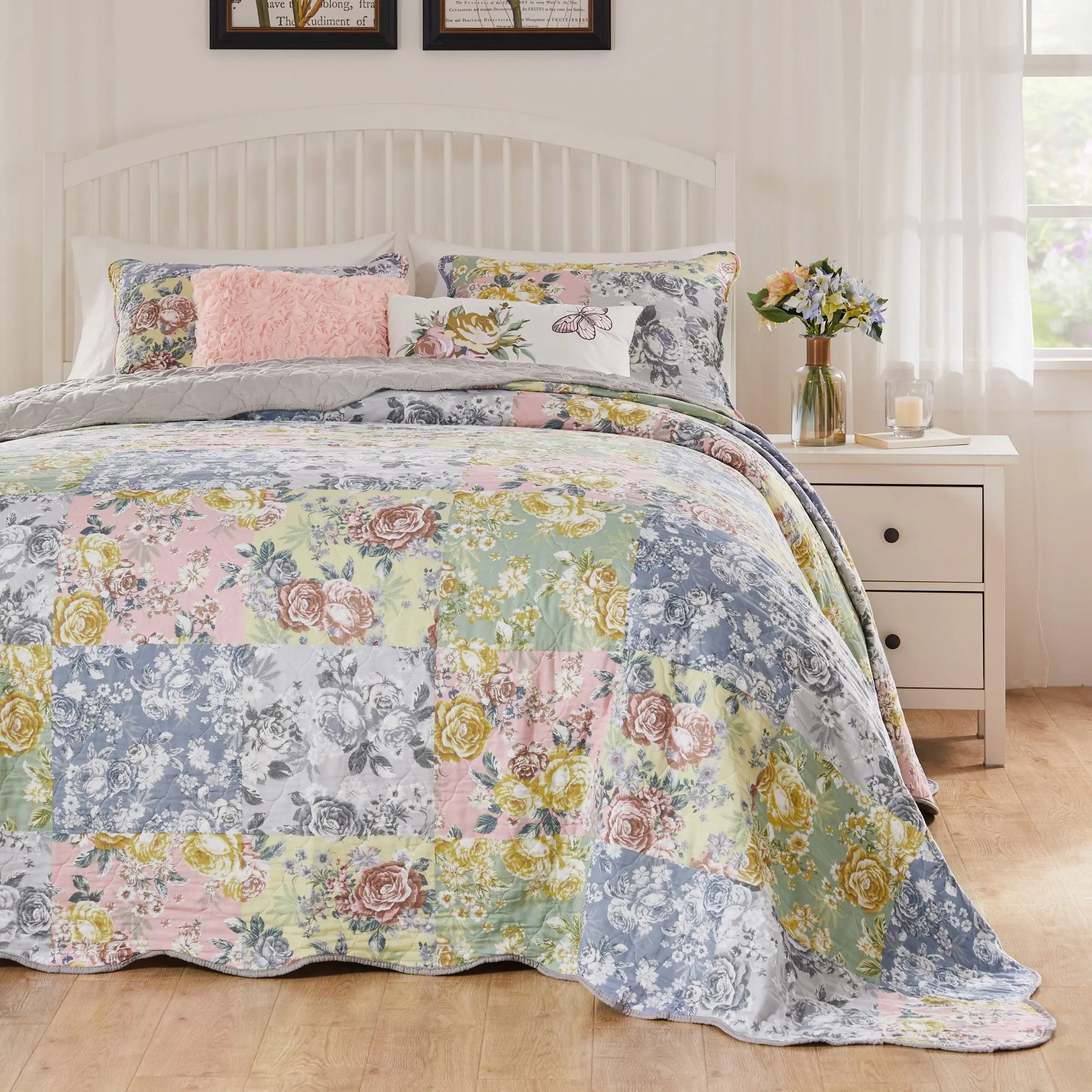 Greenland Home Fashions Emma 3-Piece Gray Bedspread Set