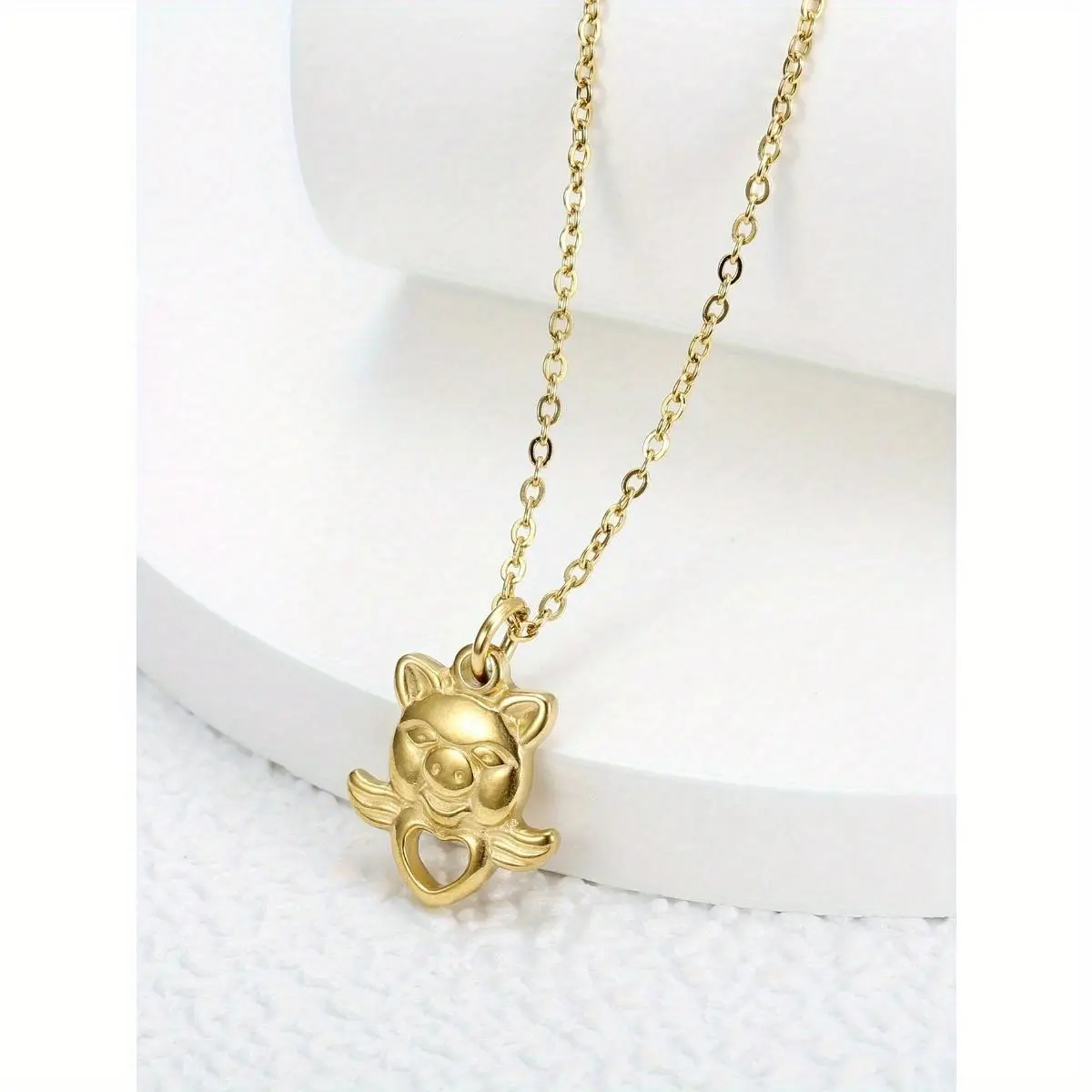 Cute Pig Pendant Necklace with Heart & Wings, Creative Costume Jewelry Accessory for Women's Casual Daily Wear, Creative Fashionable Cute Costume Jewelry, Cute Charm