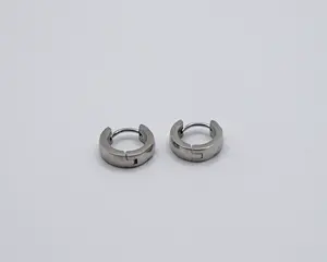Earrings "Thin Edge"