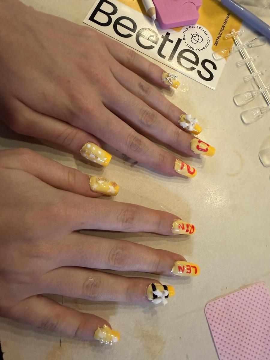 Item: 97Pcs 45 Colors Travel Holiday