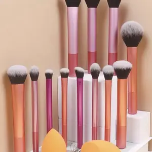 Multi-Functional Crevice Cleaning Brush - Simple Brush Product Without Additional Features or Specifications