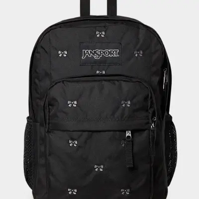 jansport backpack 2019 Cross Town 17" x 12.5" x 6" - Simple Bag for Everyone with 1 Main Compartment, Front Utility Pocket - Premium Class Accessories - Black Thoughtfully designed compartments help keep your daily essentials organized and easy to access Wikimedia New Jansport Backpacks 2019