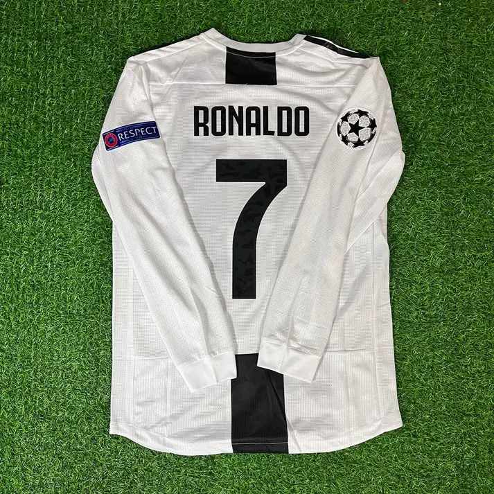 Turin Edition GOAT #7 Long Sleeve Soccer Jersey 2018/19