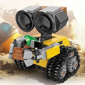 Cute Mini Robot DIY Building Model Kit, Desktop Decoration Collectible Figurine, Fun Assembly Set, Holiday & Birthday Gift