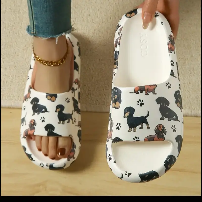 Dachshund Print Women's Lightweight EVA Indoor and Bathroom Slippers - Soft, Comfortable, Non-Slip Design for All Seasons - Walking Shoes, Slide, Footwear, Girl, Flipflop