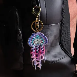 Jellyfish Tassel Keychain Handmade Beaded Pendant Cute Bag Charm for Couples Glass Material Unique Gift Idea