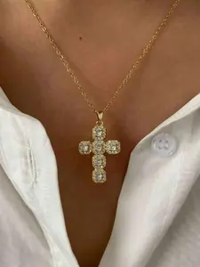 Cross Pendant Necklace for Women, Cross Charm Necklace, Stainless Steel Jewelry for Party, Daily Clothing Decor, Trendy All-match & Exquisite Jewelry for Birthday Gift