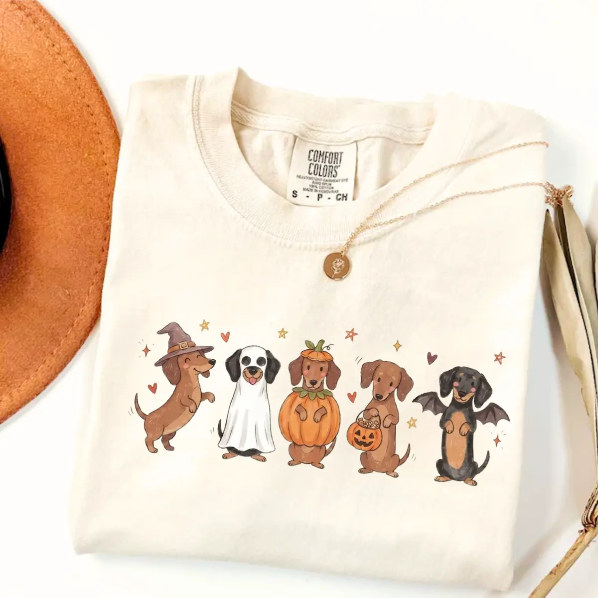 Comfort Colors Halloween Dachshund Cute Wiener Dog Shirt Spooky Season Doxie Dog Fall Graphic for Shirts