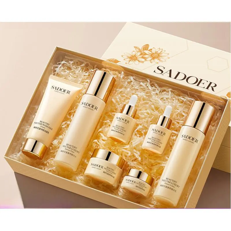 Luxury Honey Skincare Kit, Hydrating Set, Moisturizing Hydrating Kit, Hydrating & Brightening, Pore Refining, Face Care Routine, Gift Box, Sensitive Skin Friendly, Moisturizer, Skin Care Products