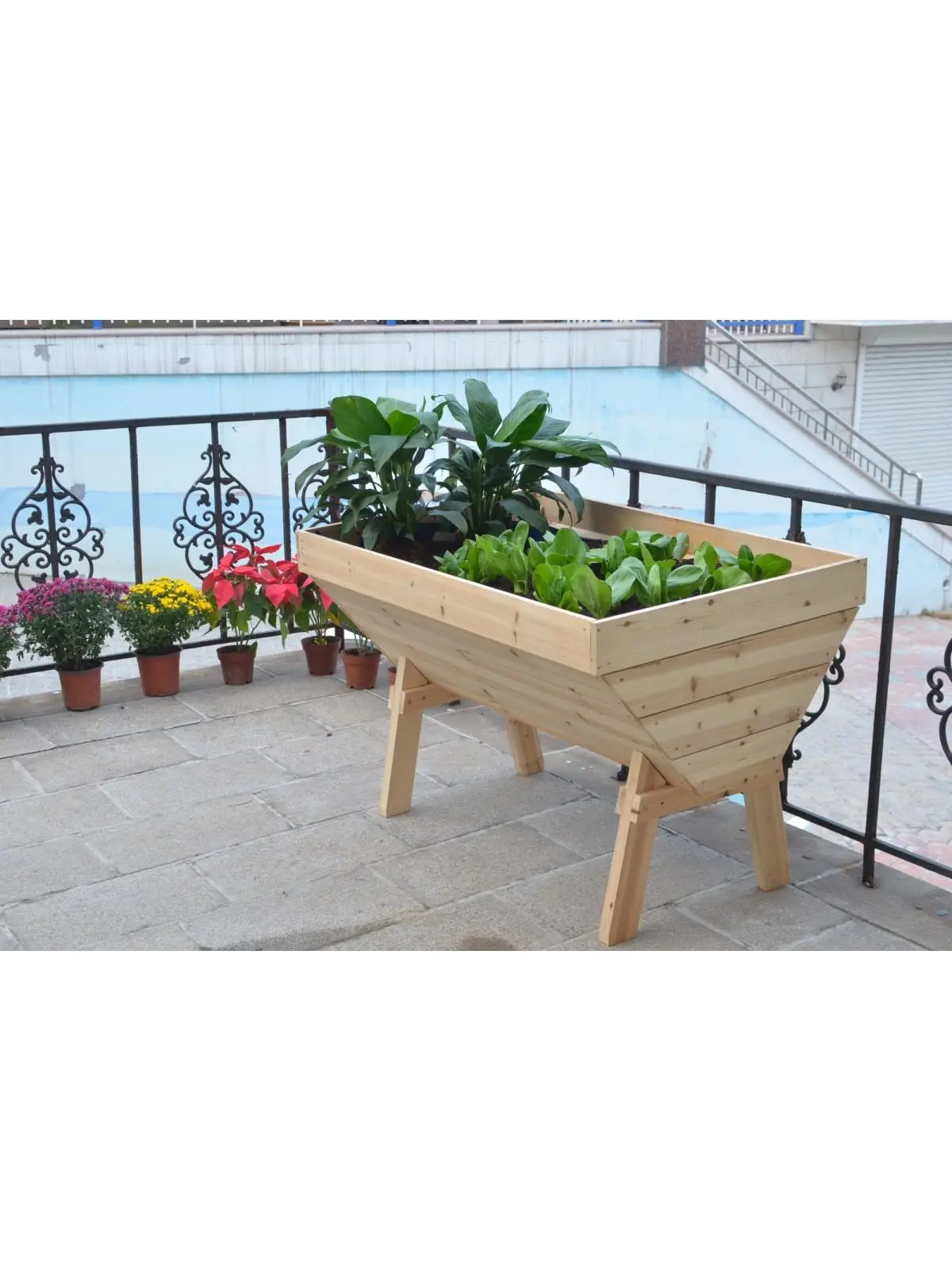 Riverstone RGT-V34 Eden Deep Root V-Shaped Garden Table, 16 in depth, 3 ft height, 41 lbs, assembly required, Built In Drip Holes