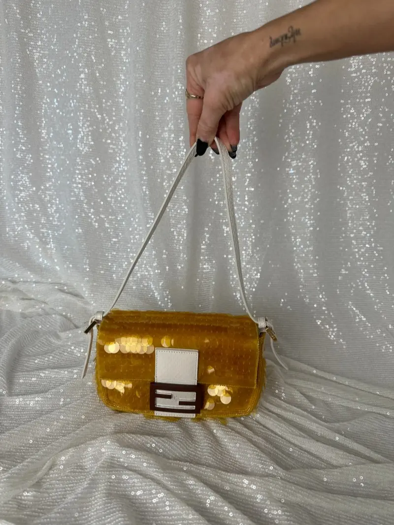 Pre-owned FENDI sequin body Shoulder Bags Satin Sequin 1997 Re Edition baguette