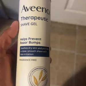 Product Review of Therapeutic Shave Gel with Oat for Dry Skin from C**s