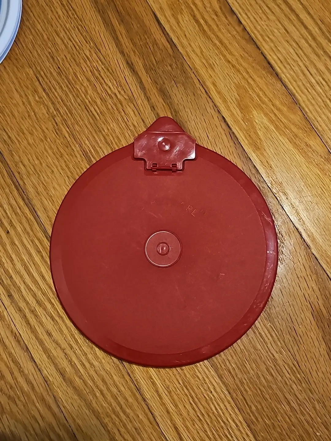 Vintage Tupperware Replacement Red Mix-N-Store Lid Seal 696 with Pour Spout 697