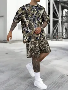 Two-Piece Set Men's Tree Camo Print Short Sleeve Tee & Shorts, Regular Fit Casual Fashion Cozy Breathable Outfits for Summer, Men's Clothes for Daily Wear