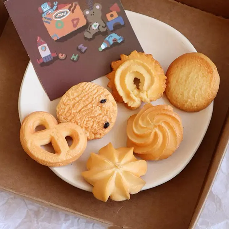 Cute Cookie Shaped Hair Clips, Creative Hair Accessories for Women & Girls, Fun Hair Clips, Minimalist Headwear Suitable for Thick Hair,mothers day gift ,mothers day gift ideas, Super Cute Clips, Hair Style Accessory