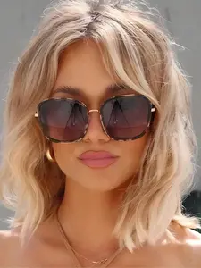 Unisex Vintage Trendy Tinted Lens Sunglasses, Retro Outdoor Sports Sunglasses, Fashionable Sunglasses for Men & Women for Everyday Use, Trendy Casual Sunglasses