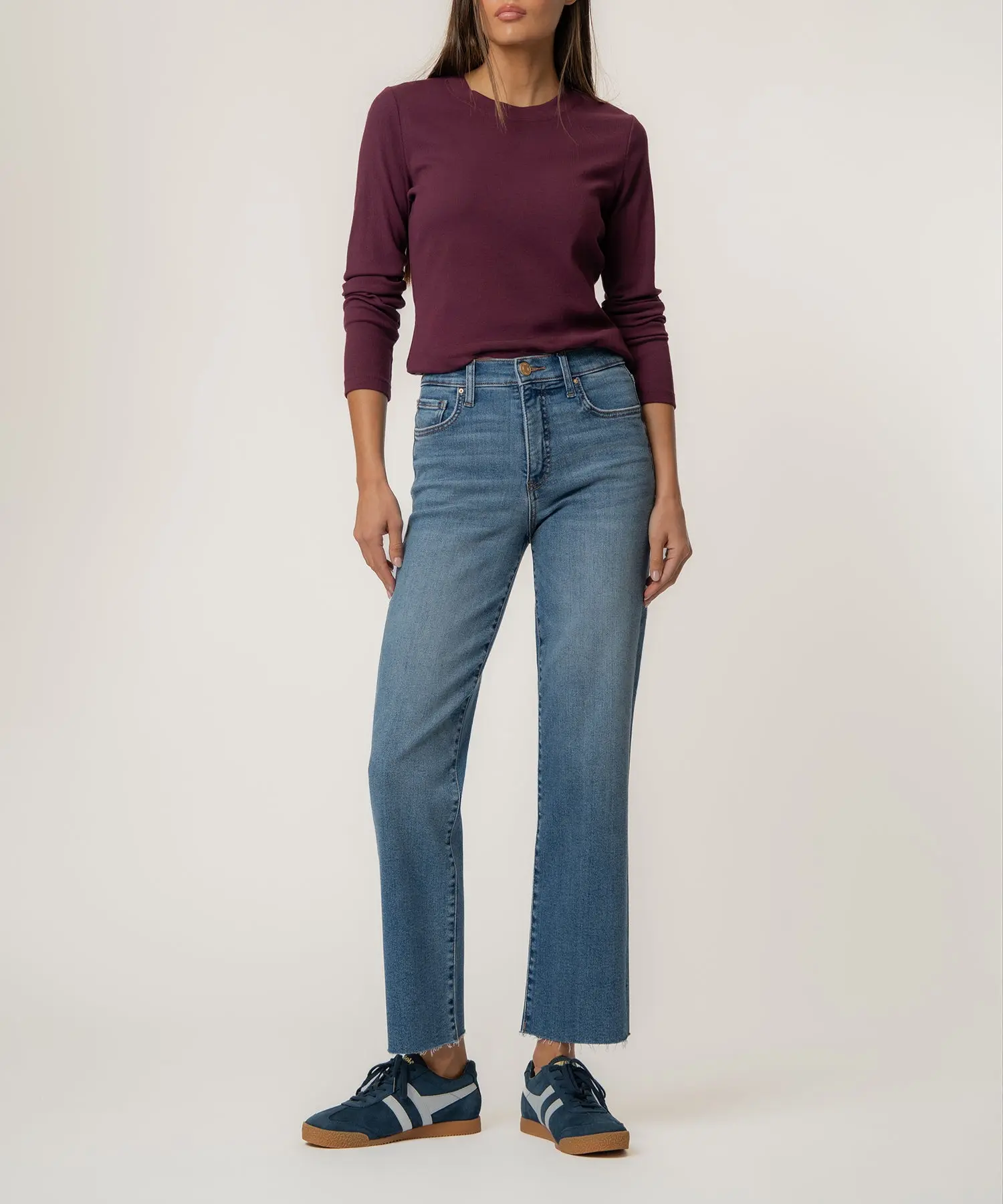 Avery High Rise Straight Leg, Petite in Building Wash
